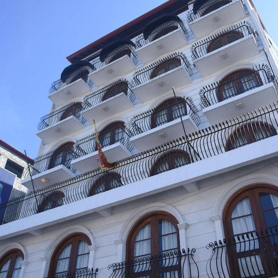 Hotel Casamara Канди Экстерьер фото